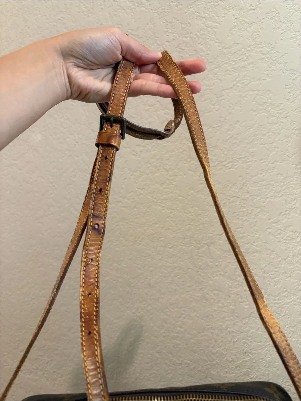 Louis Vuitton Jeunefille GM  Monogram Crossbody Bag